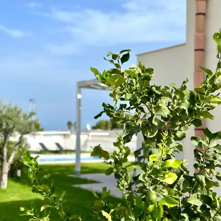 Flora, Piscina Esclusiva E Mare * Brucoli