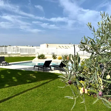 Flora, Piscina Esclusiva E Mare