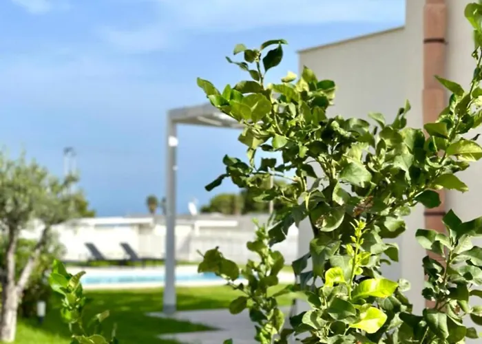 Flora, Piscina Esclusiva E Mare * Brucoli