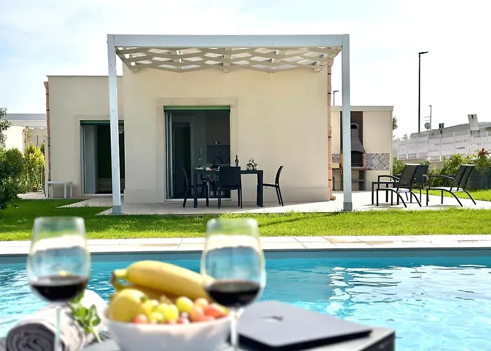 Willa Flora, Piscina Esclusiva E Mare Brucoli